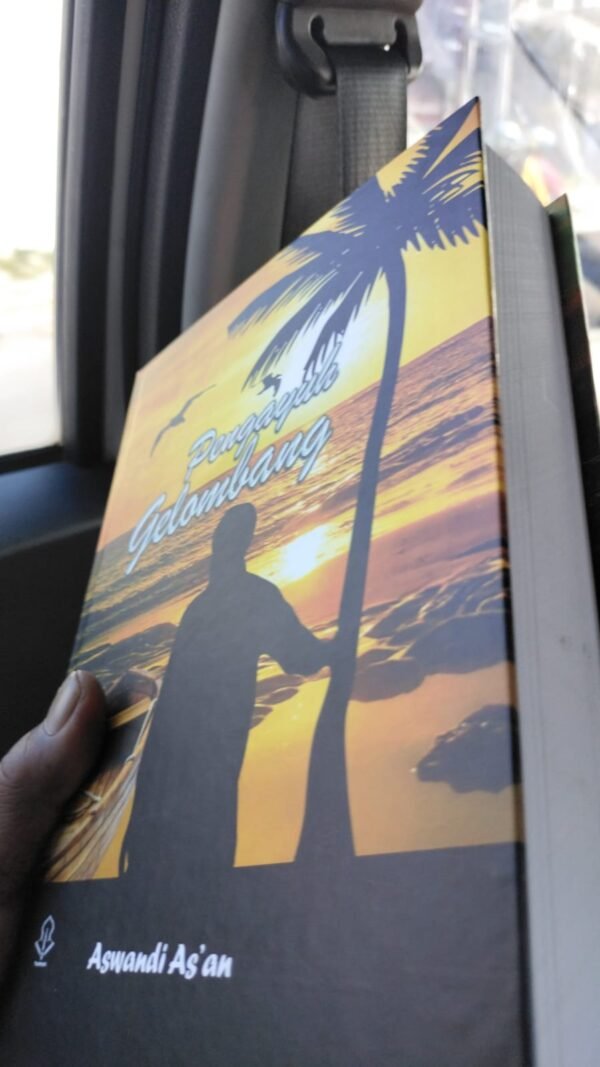 Novel Pengayuh Gelombang Karya Aswandi Asan